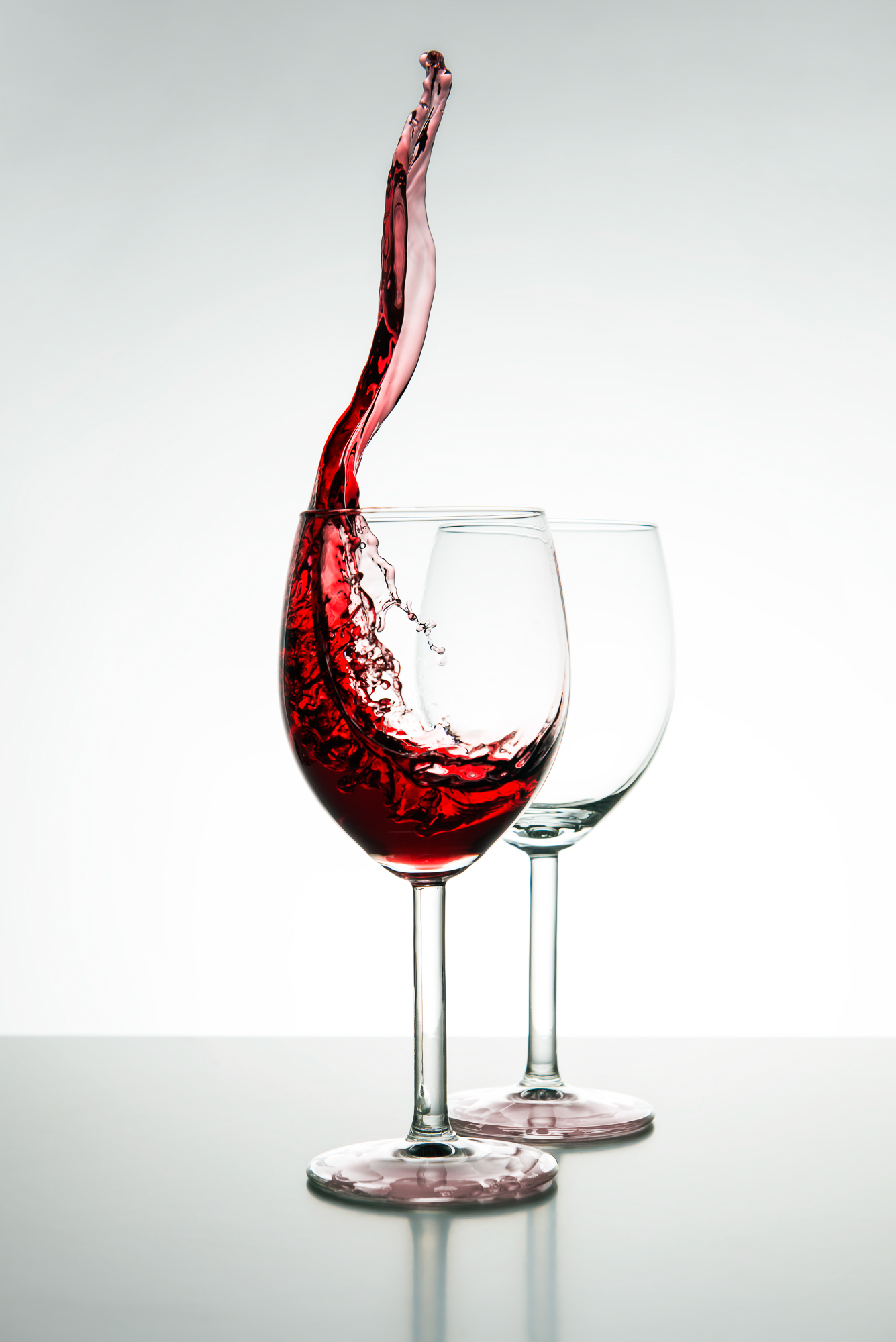 Weinglas mit Rotwein